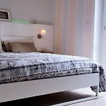 Bed & Breakfast Irnum 4*