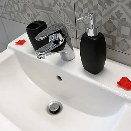 Irnum Bed & Breakfast 4*